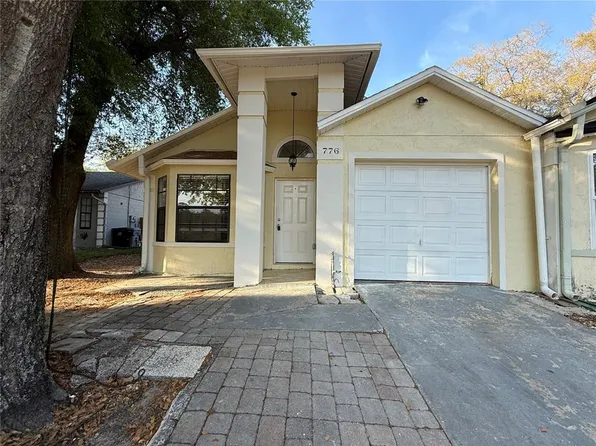 776 Wolf Creek Ct, Apopka, FL 32703