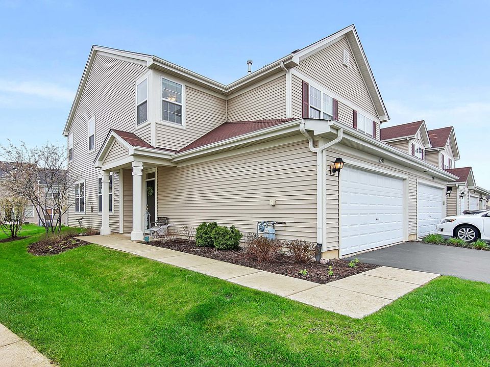 1st image of 1241 Waverly Dr #1241