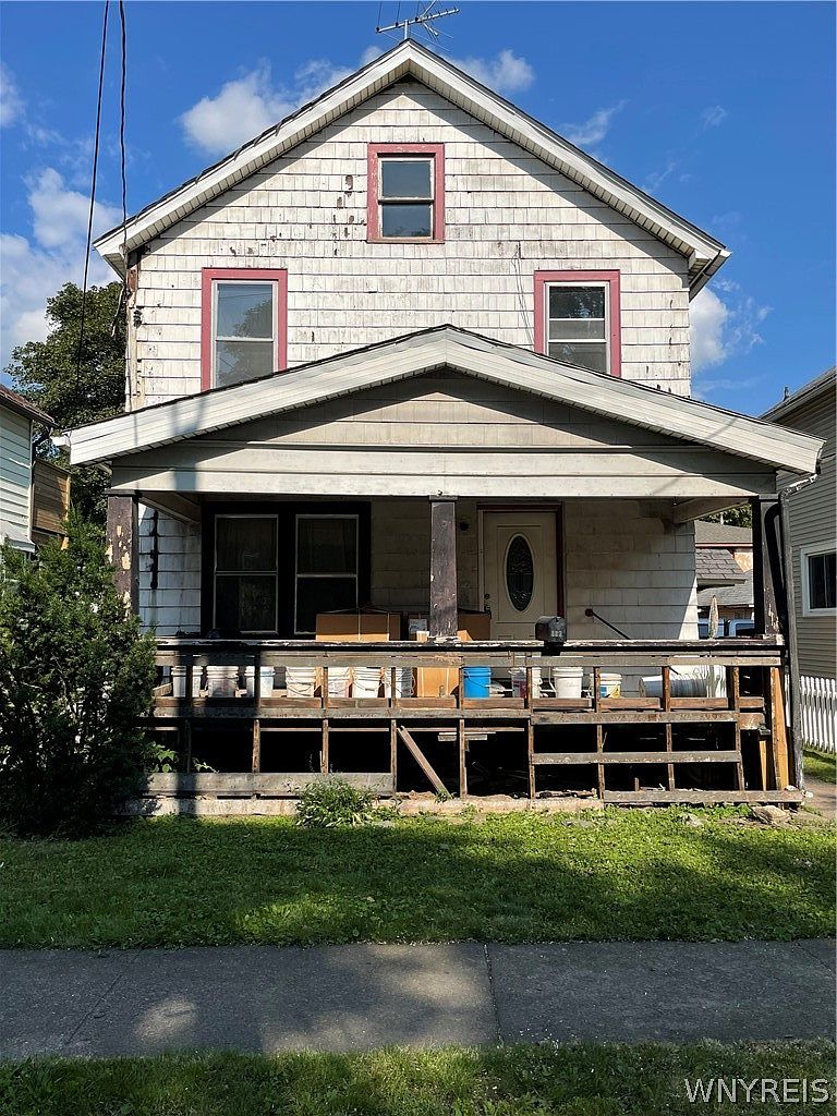 127 Gooding St, Lockport, NY 14094 Zillow