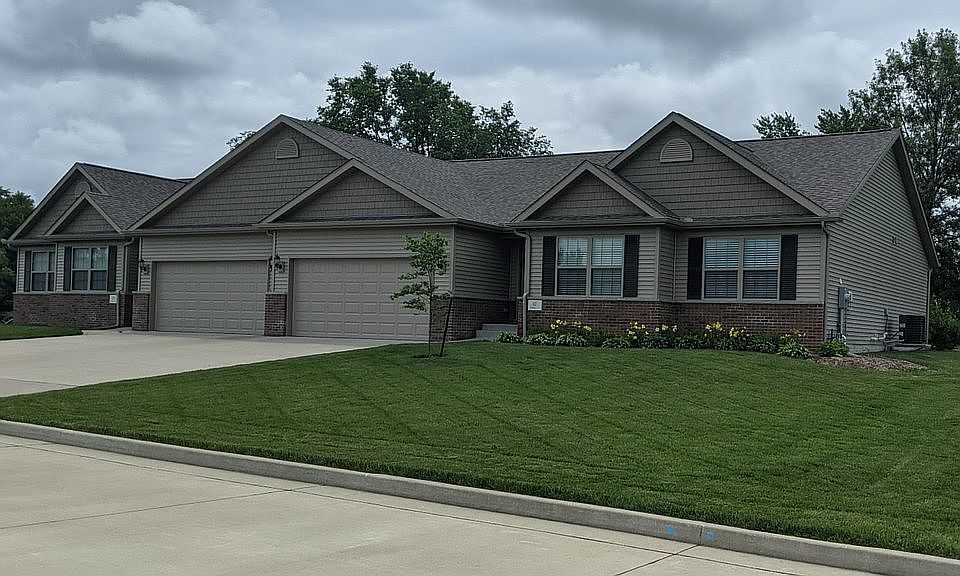 1st image of 62 Marmac Ct