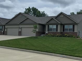 62 Marmac Ct, Galesburg, IL
