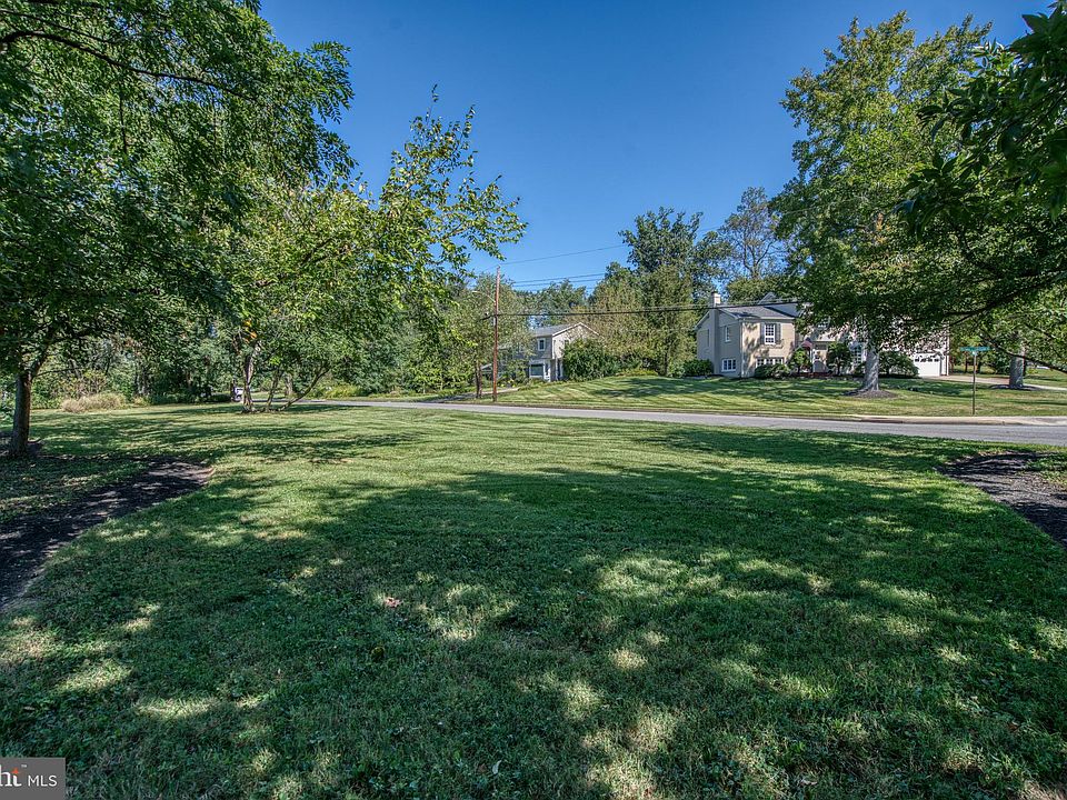 2nd image of 2602 Turbridge Ln