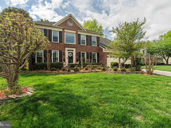 8201 Lone Oak Ct, Manassas, VA 20111