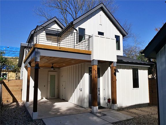 2nd image of 604 Amesbury Ln #2