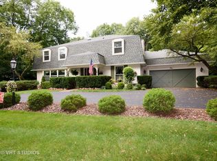 4 Wildwood Rd, Rolling Meadows, IL 60008