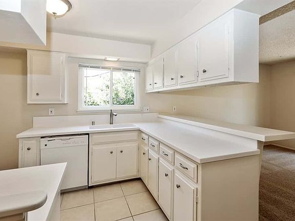 5th image of 2981 Trentwood Way
