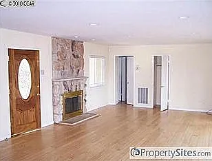 3 bed, 2.5 bath, 1415 sqft, $4,850 — Photo 4