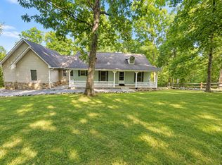 120 Atalaya Dr, Dandridge, TN 37725