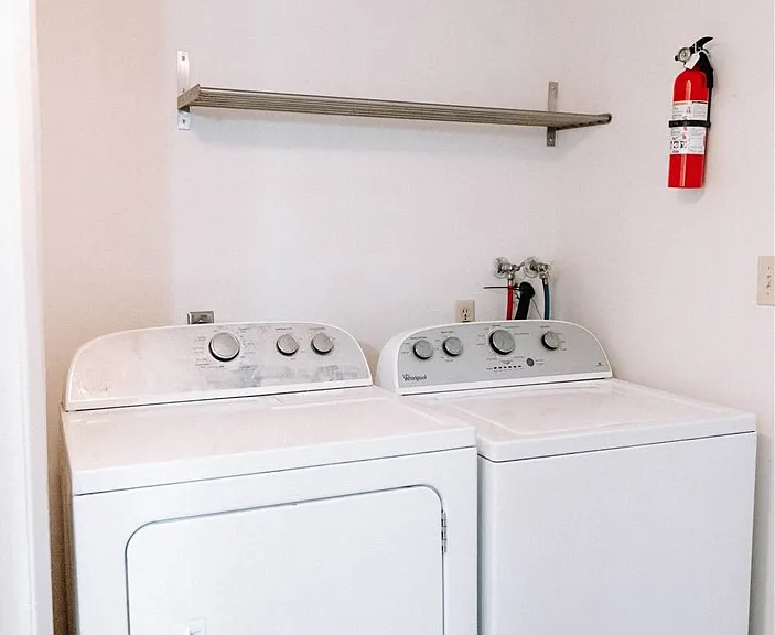 217 E I St — Photo 11