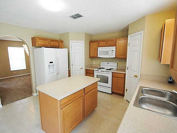 2nd image of 115 Carmel Bay Dr