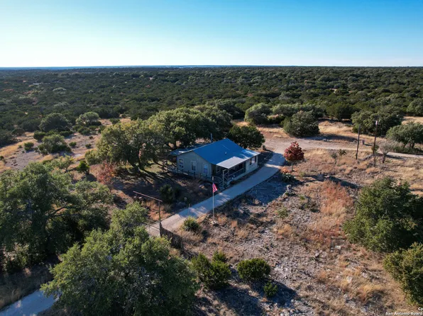 3527 stapp ranch, Junction, TX 76849