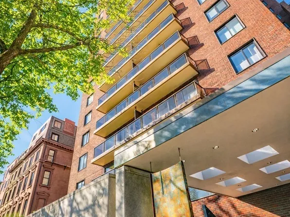 180 Beacon St #8DE, Boston, MA 02116