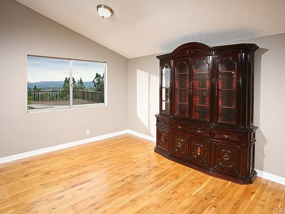 5th image of 8950 Megan Ave
