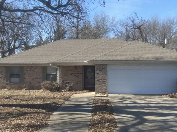 1125 28th St NE, Paris, TX 75460