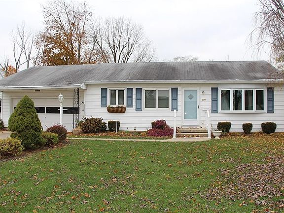2nd image of 277 Hillcrest Ct