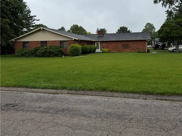 5655 Bradley Dr, Tipp City, OH 45371