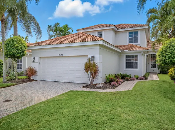 8582 Pepper Tree Way, Naples, FL 34114