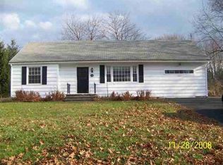 118 Troy Rd, East Greenbush, NY 12061