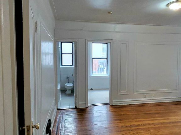 4th image of 225 Bennett Ave APT 1N