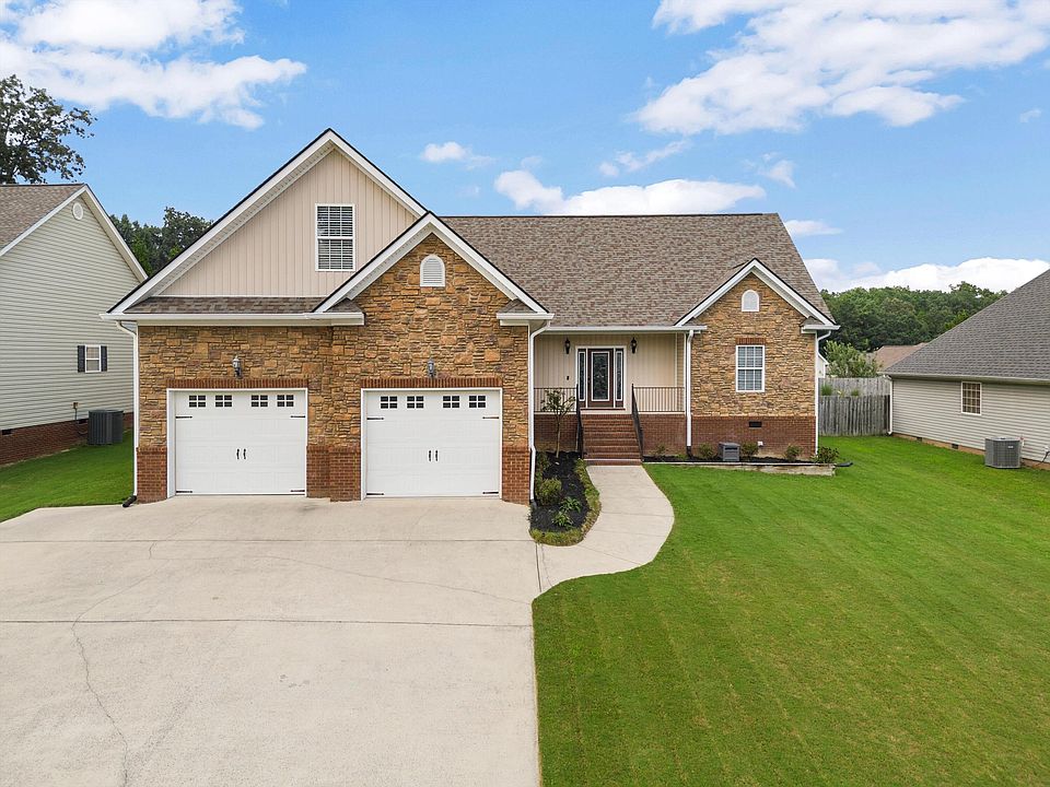 1st image of 118 Kailors Cove Cir