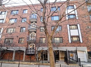 2336 N Commonwealth Ave APT 101, Chicago, IL 60614