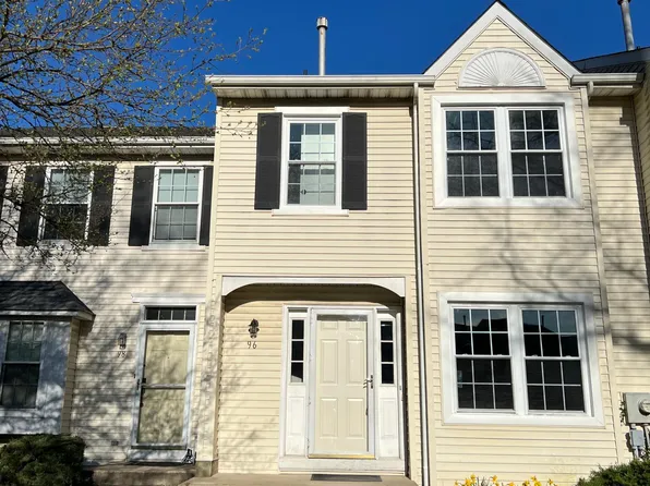 96 Liberty Dr, Langhorne, PA 19047