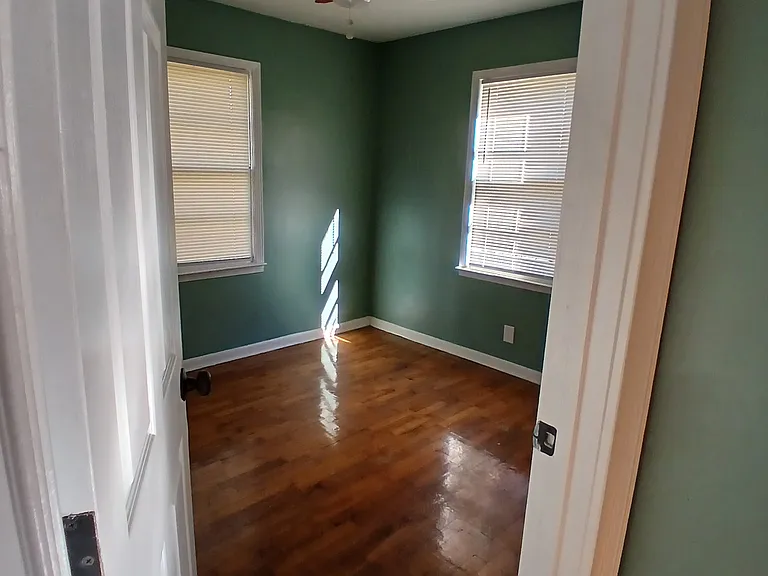 943 Chulio Rd SE — Photo 7