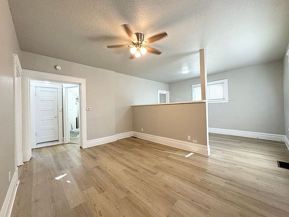 2nd image of 211 15th Ave S #1