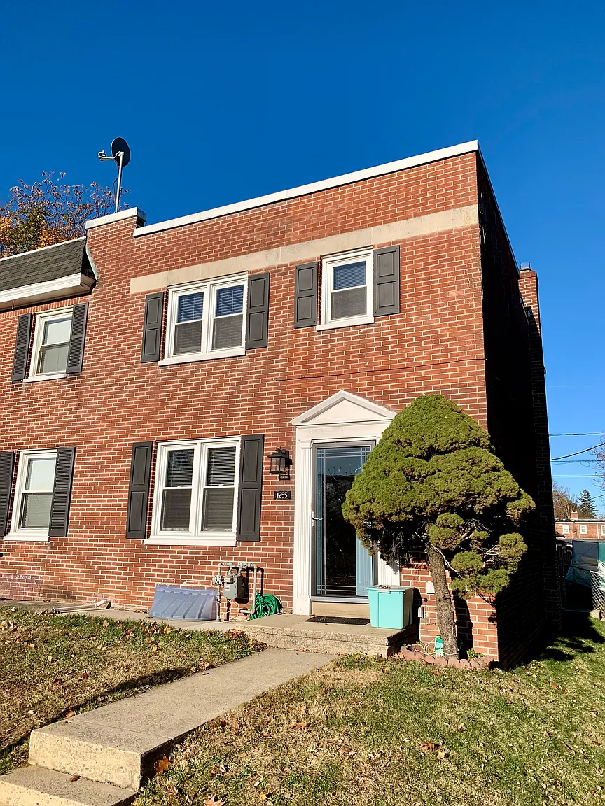 1255 Union St photo 1
