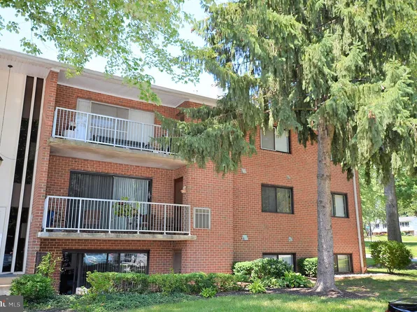 200 Cork Ln APT T4, Reisterstown, MD 21136