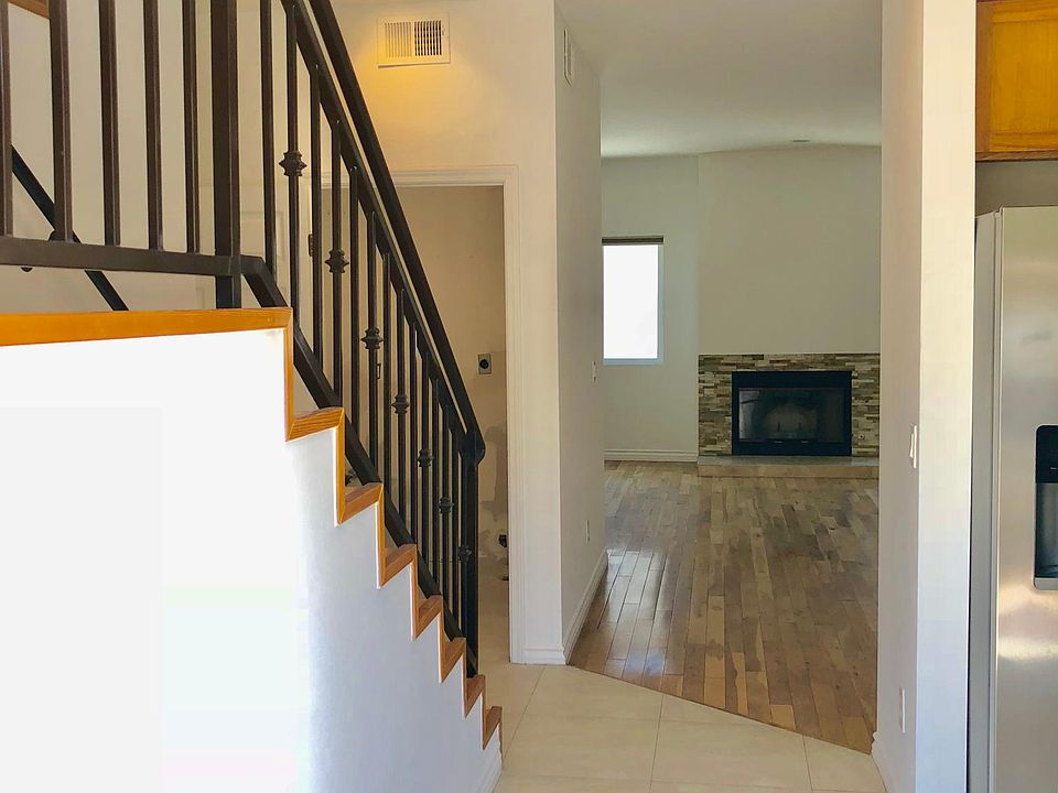 1st image of 6106 Pickford St APT 4