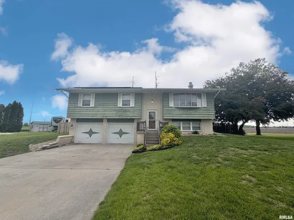 1701 Woodbine Cir N, Galesburg, IL 61401