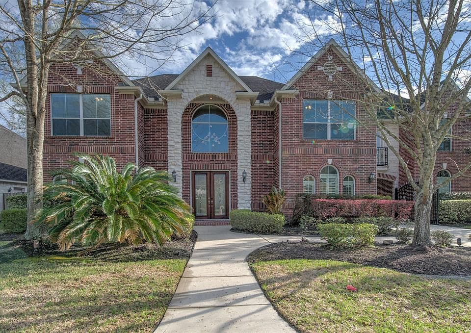 1st image of 14215 Norhill Pointe Dr
