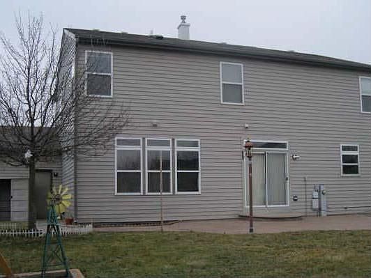 3rd image of 117 Troutman Dr
