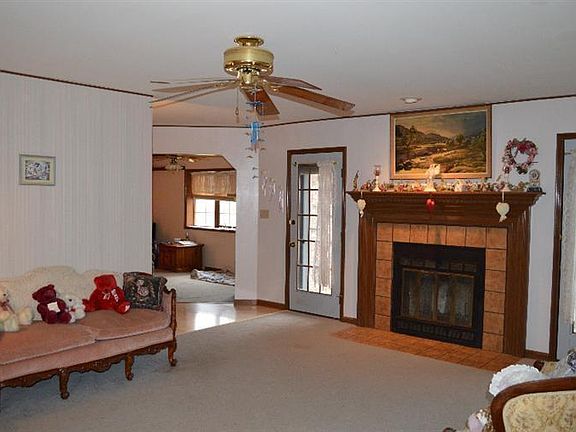 5th image of 8103 Harms Hill Dr