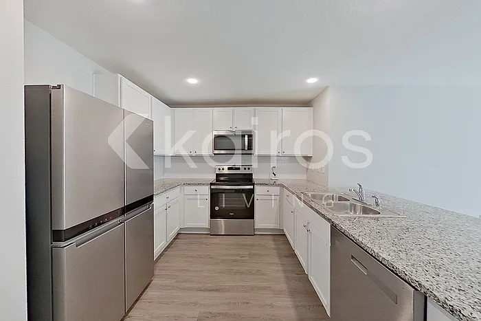 8590 SW 44th Ct — Photo 7