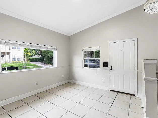 1417 Belgrade Ave — Photo 3