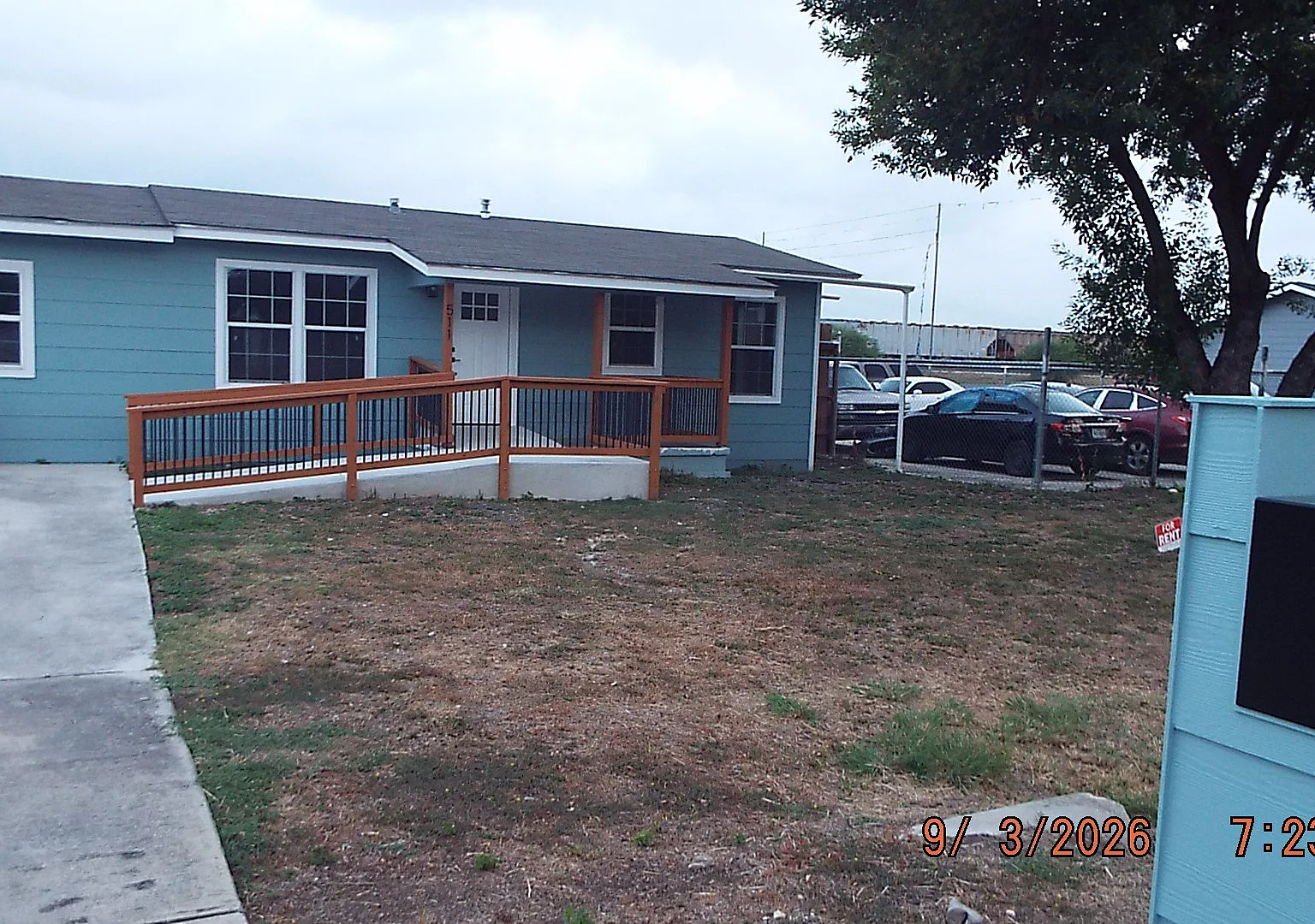 3 bed, 1167 sqft, $2,200 — Photo 4