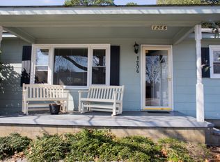 1206 44th St, Wilmington, NC 28403
