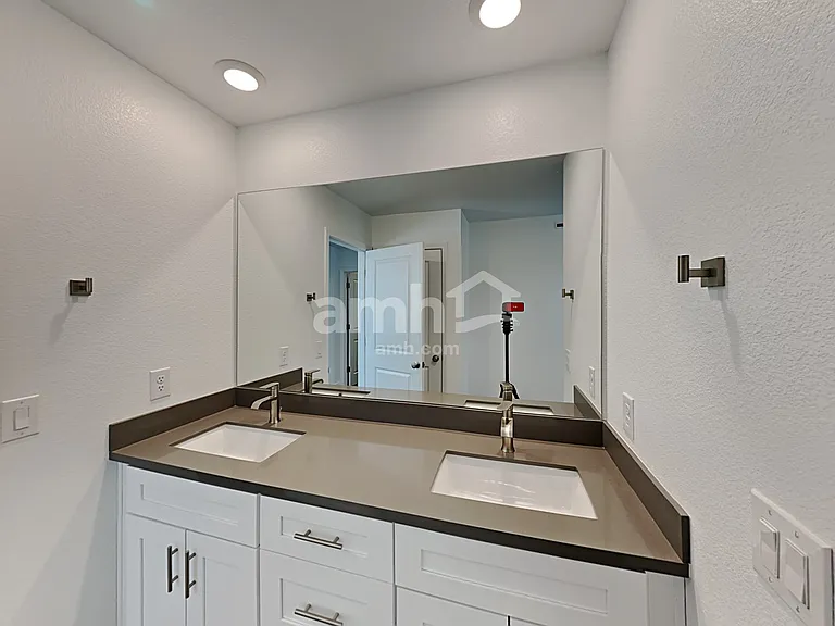 9148 Crocker Point Ct — Photo 12