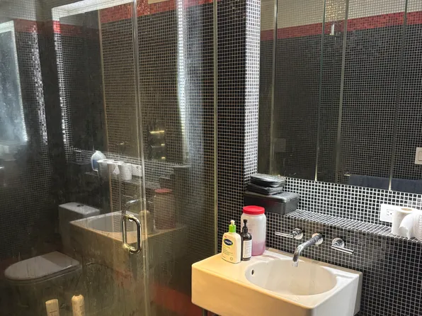 16 West 19th Street image 5 of 27