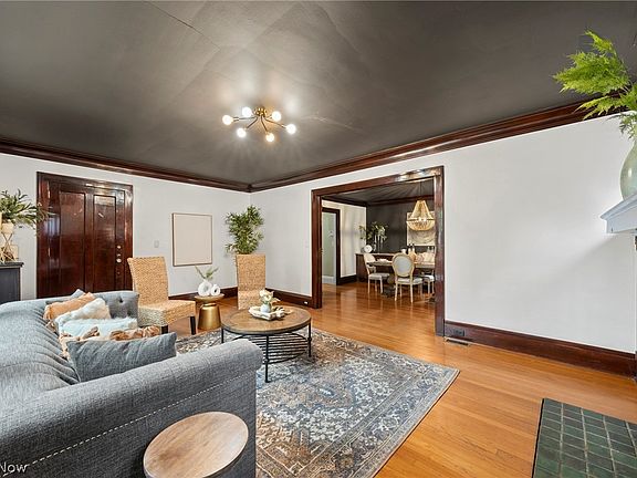 4th image of 9410 Clifton Blvd