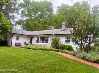 41 Pelican Rd, Middletown, NJ 07748