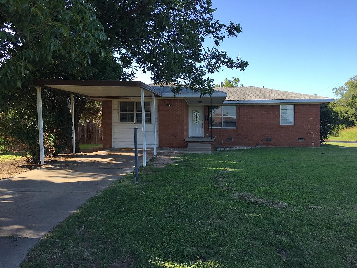 1017 10th St, Snyder, OK 73566 Zillow