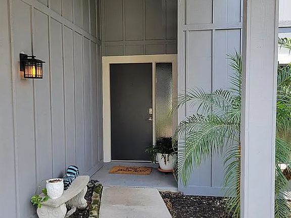 2nd image of 3918 Shady Glen Ln