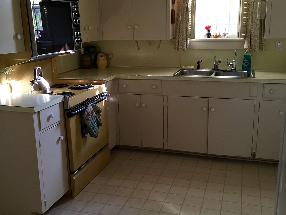 1301 Emerson St, Monroe, LA 71201 Zillow