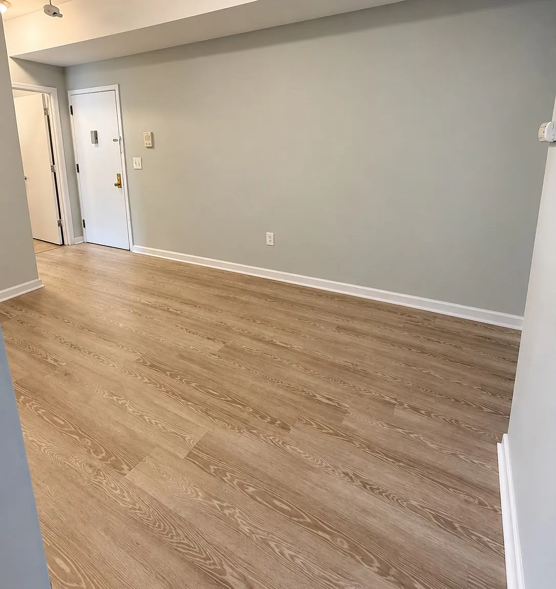 2 bed, $1,800 — Photo 4