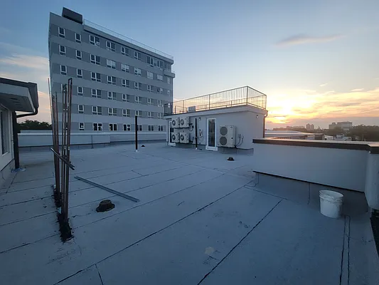 Rented by Friedman Mayer, LREB | media 8