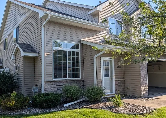 3260 Corliss Trl — Photo 2