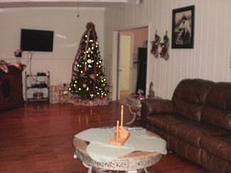 2nd image of 212 Country Club Ln